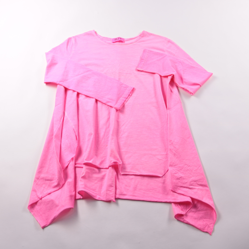 250206624-1