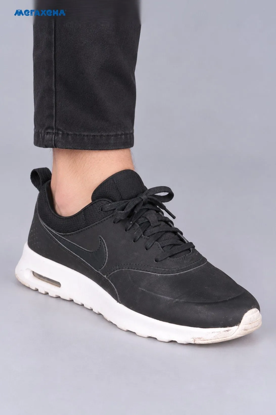 кроссовки Nike